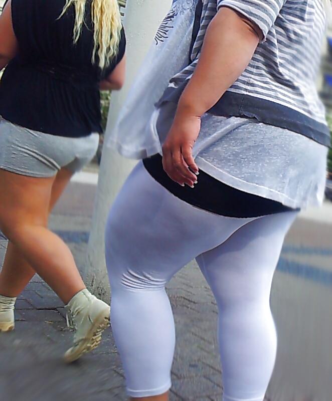 25P Hidden Cam - Asses