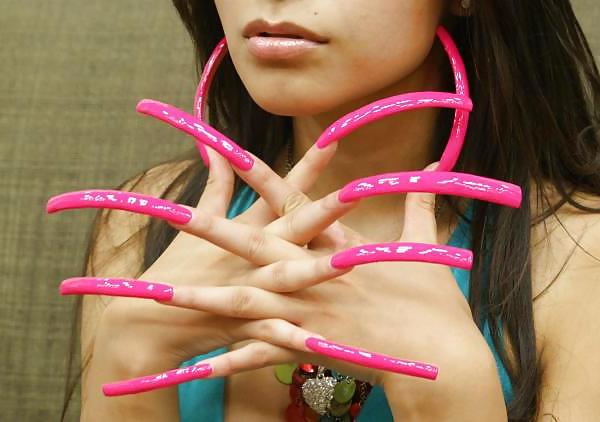 6P Long pink nails