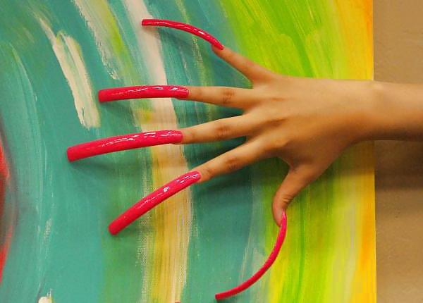 6P Long pink nails