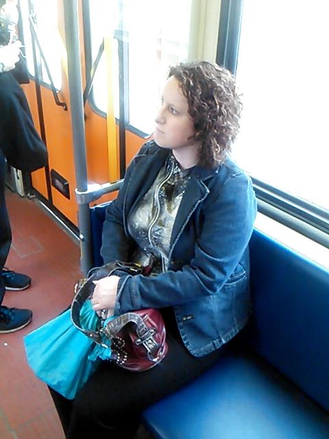 25P Voyeur - rainy weather sucks