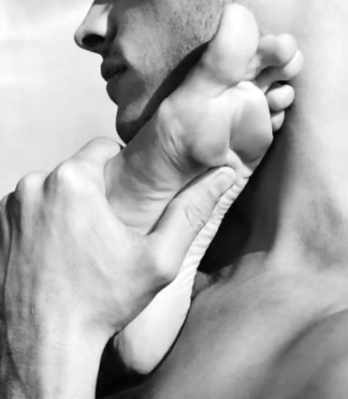 15P Feet lovers...