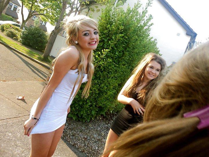25P Tight dresses, short skirts and long legs!