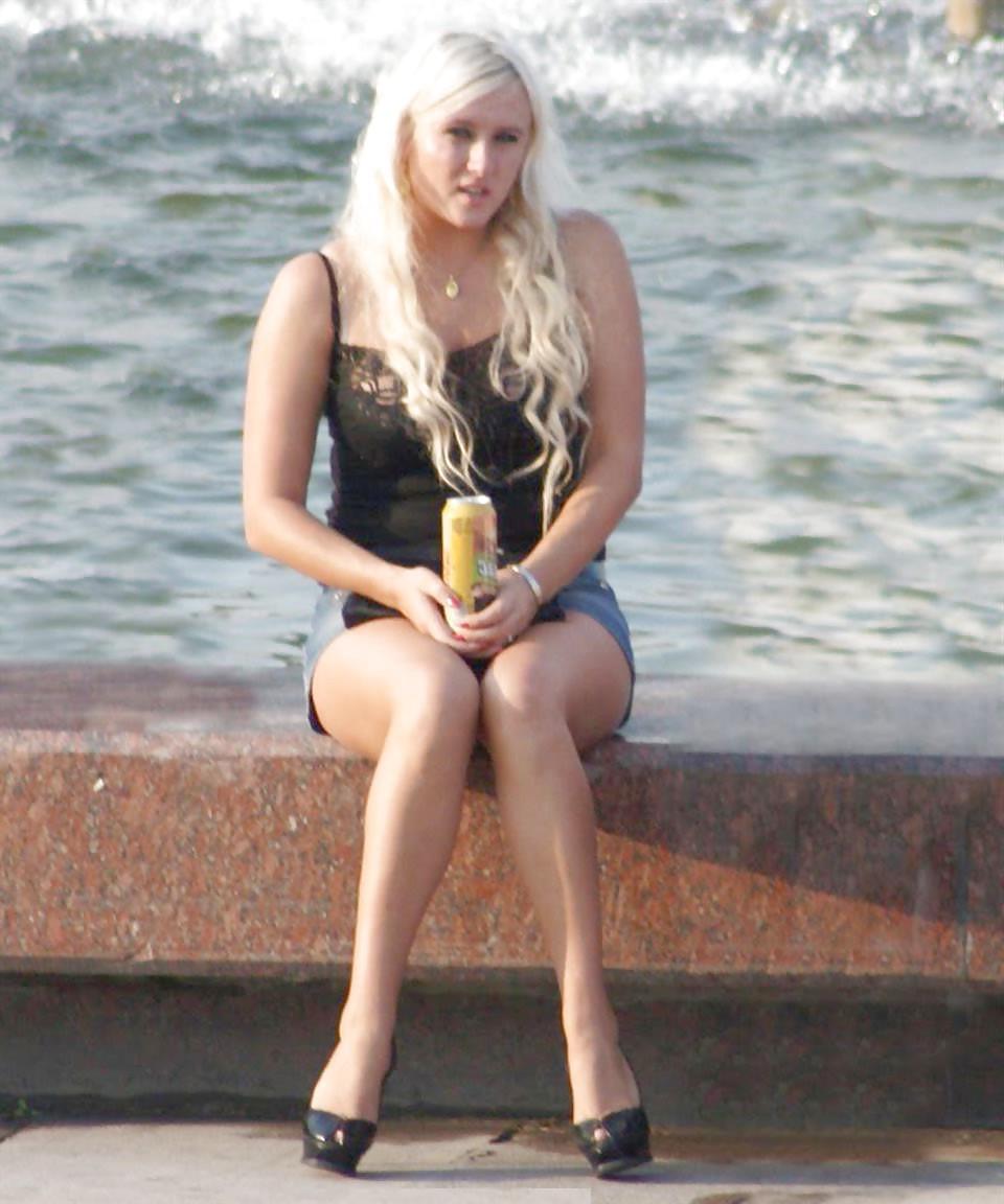 25P In The Streets 106 - Long Legs on Sexy Blondes