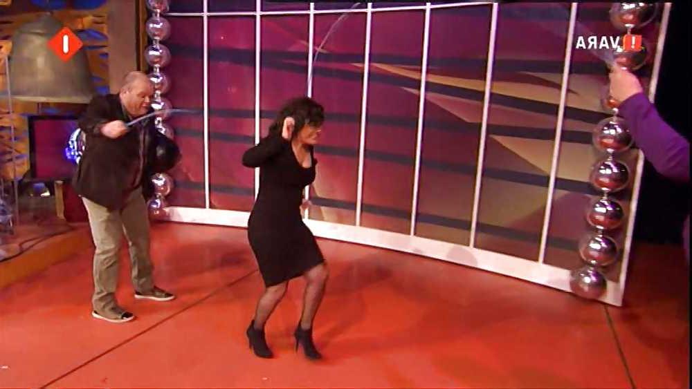 24P Dutch celeb milf, Dione de graaf