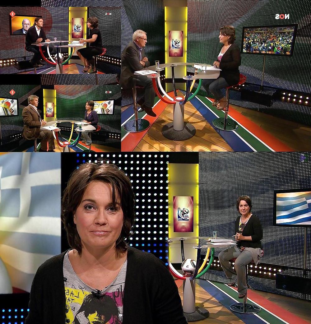 24P Dutch celeb milf, Dione de graaf