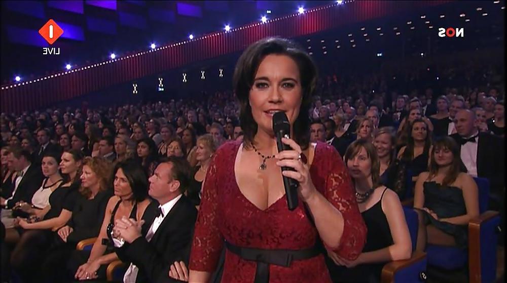 24P Dutch celeb milf, Dione de graaf