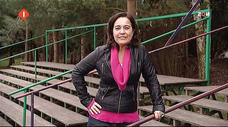 24P Dutch celeb milf, Dione de graaf