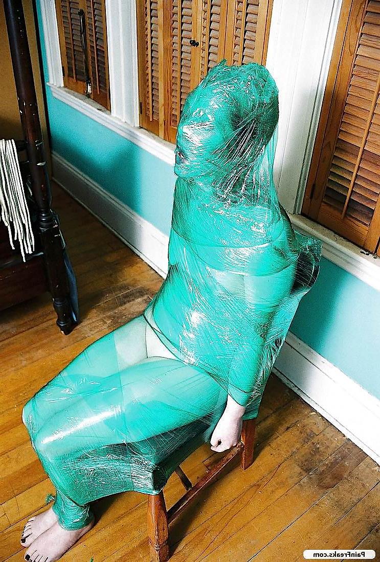 25P Plastic wrap girls 2