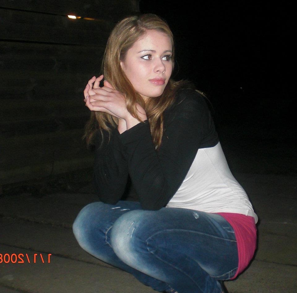 12P Dutch slut 27