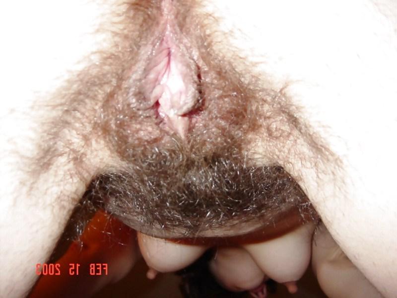25P Another hairy goddess...friend's wife from back in the day
