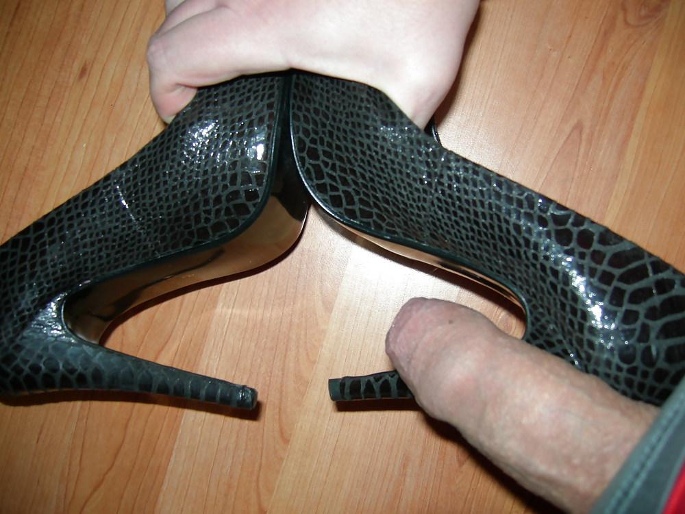 18P Heels and penis 4