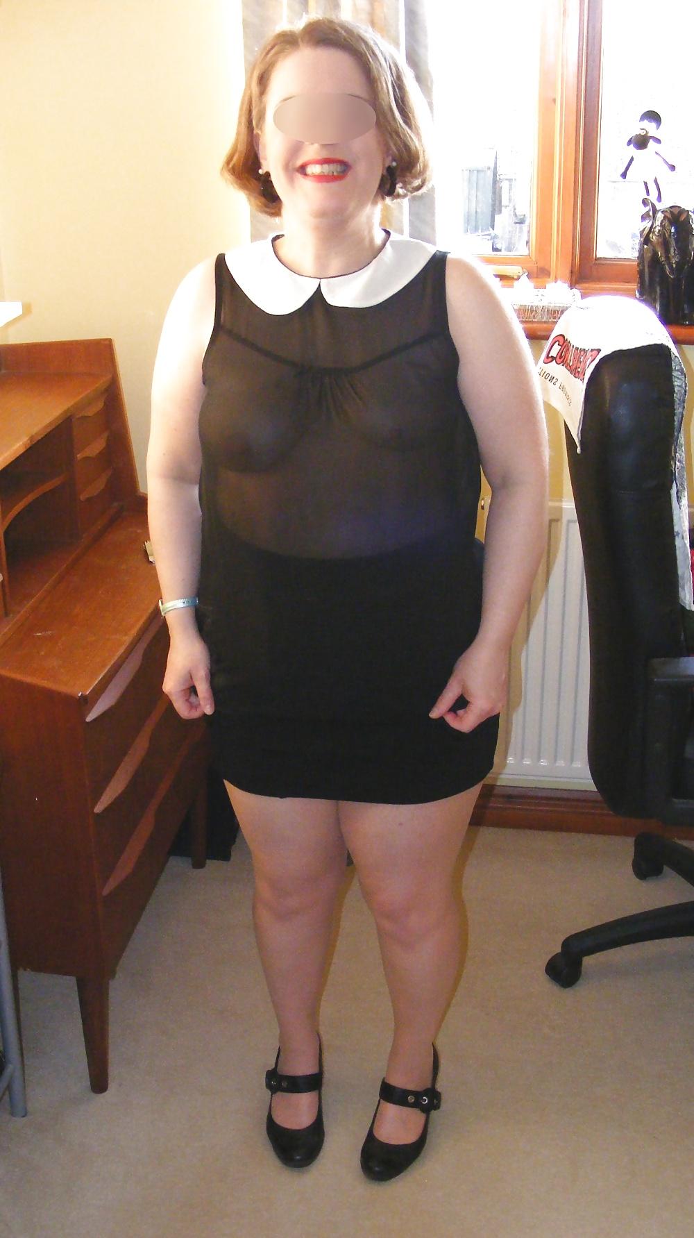 25P Slutty secretary getting teady for fetish party