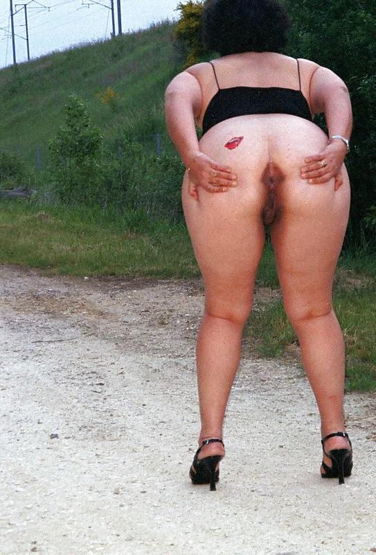 8P My slut wife huge butt