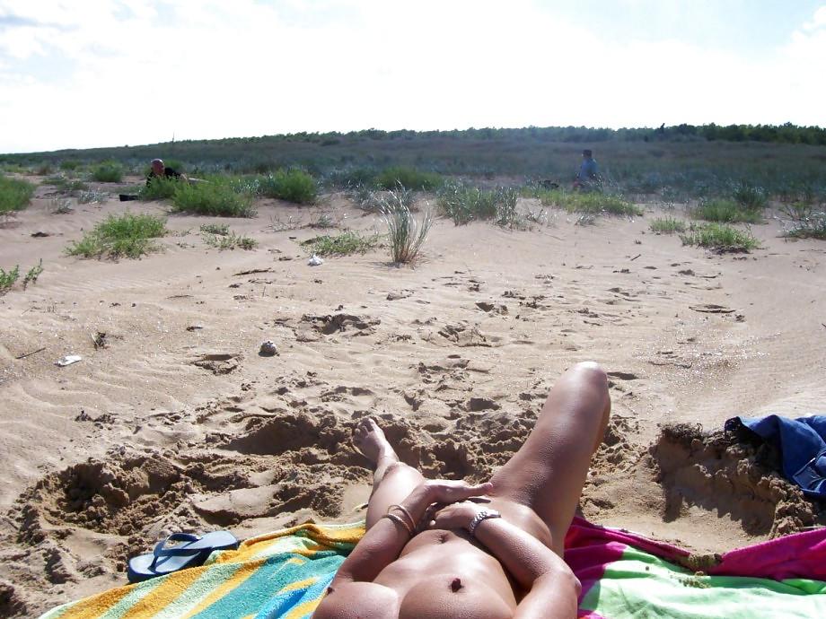 17P Horny mature 2, entertainment of the wife