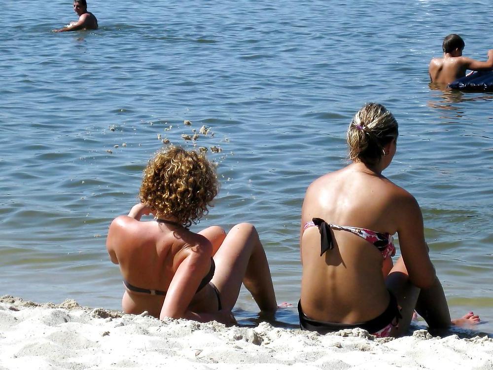 25P Mädchen im Urlaub