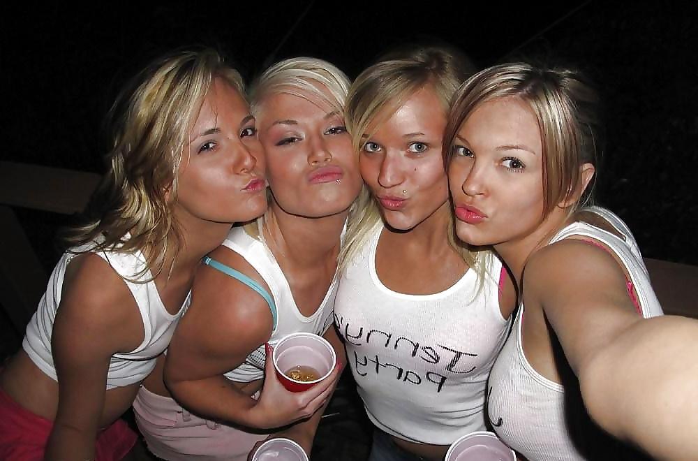 17P Party Girls 6