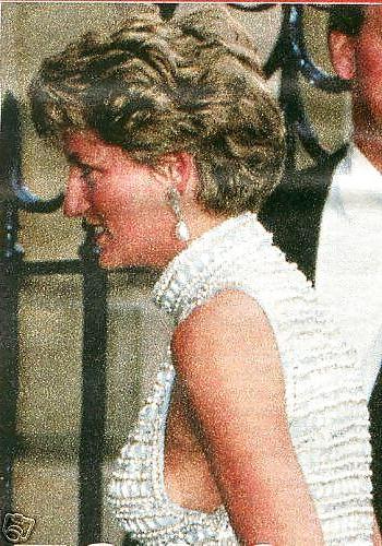25P DIANA SPENCER - Dedicated to the Cock Crazed Royal Fucktoy