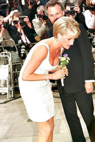 25P DIANA SPENCER - Dedicated to the Cock Crazed Royal Fucktoy