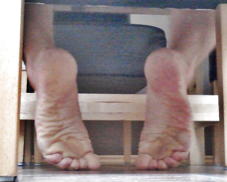 11P I love feet