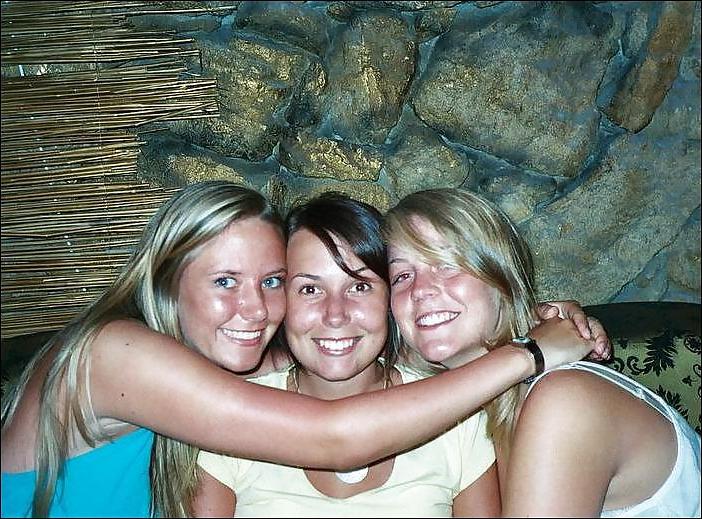 25P Teens on holiday