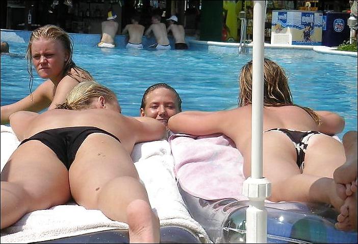 25P Teens on holiday