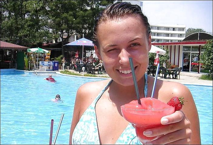 25P Teens on holiday