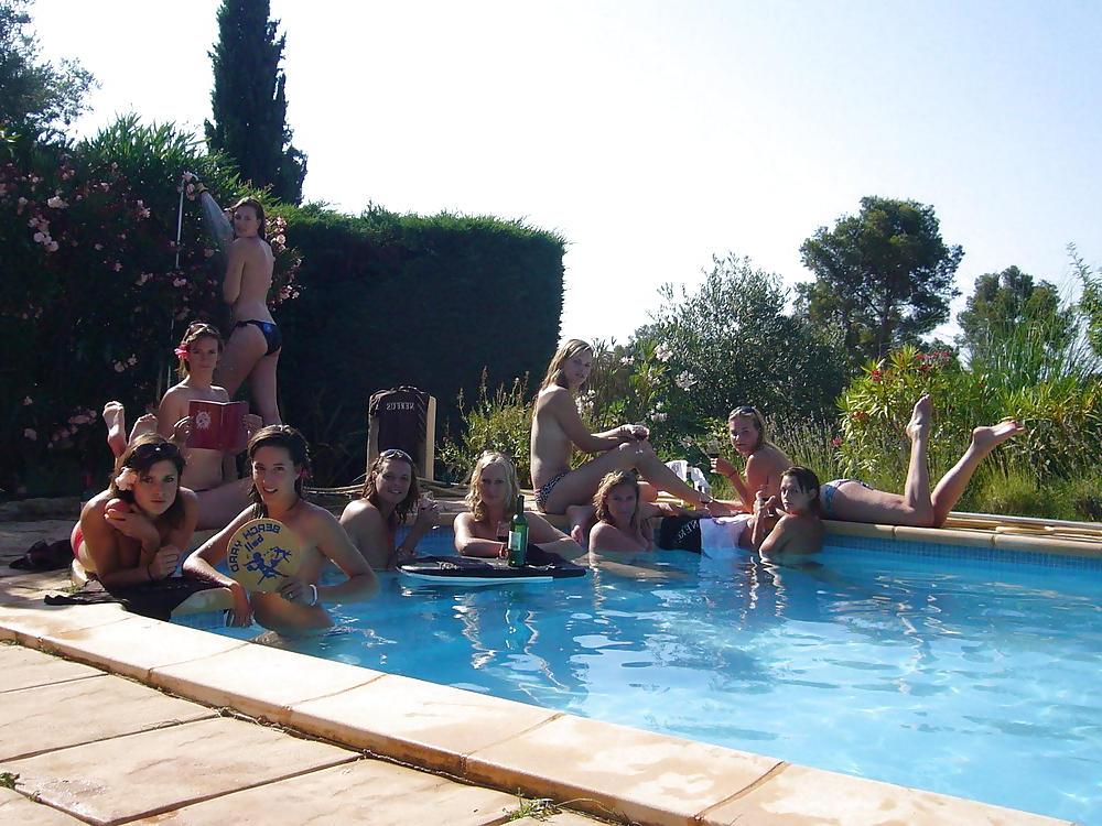 9P Dutch teen girls pool party
