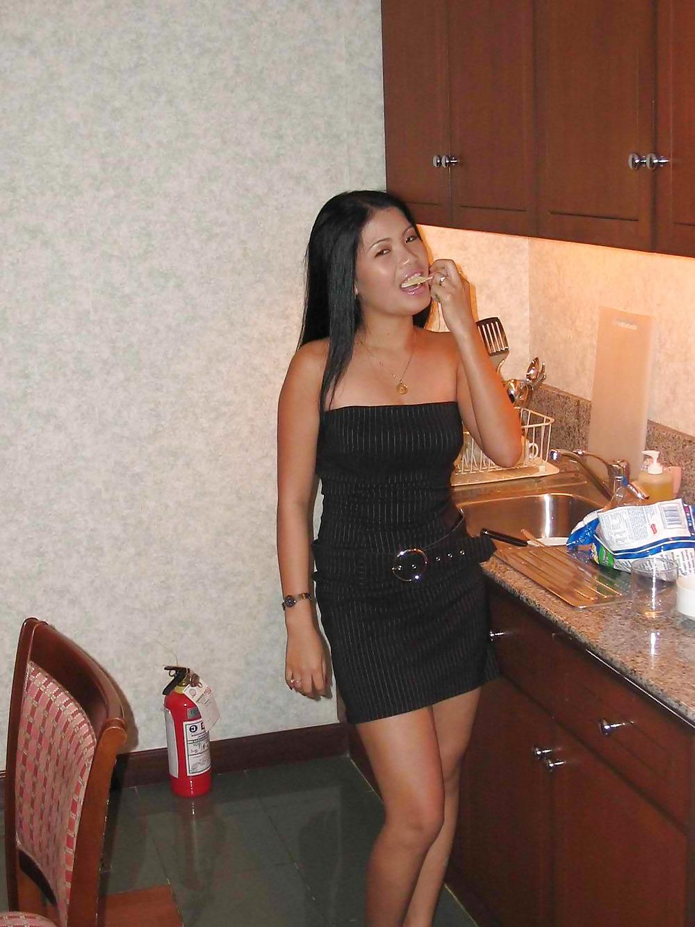 25P Pinay Friend