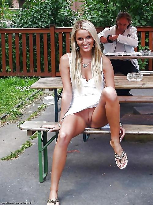 25P Up Skirt At The Park 2