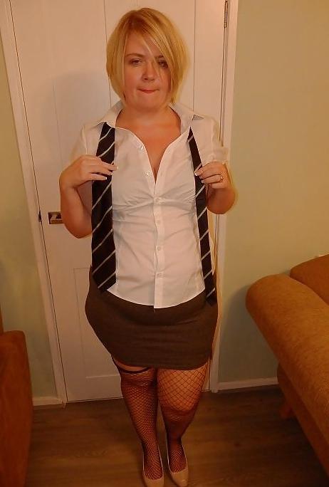 10P BLONDE PAWG SCHOOL GIRL