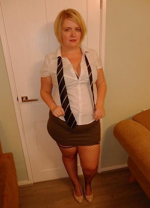10P BLONDE PAWG SCHOOL GIRL