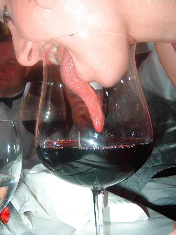 16P Sexy long tongues