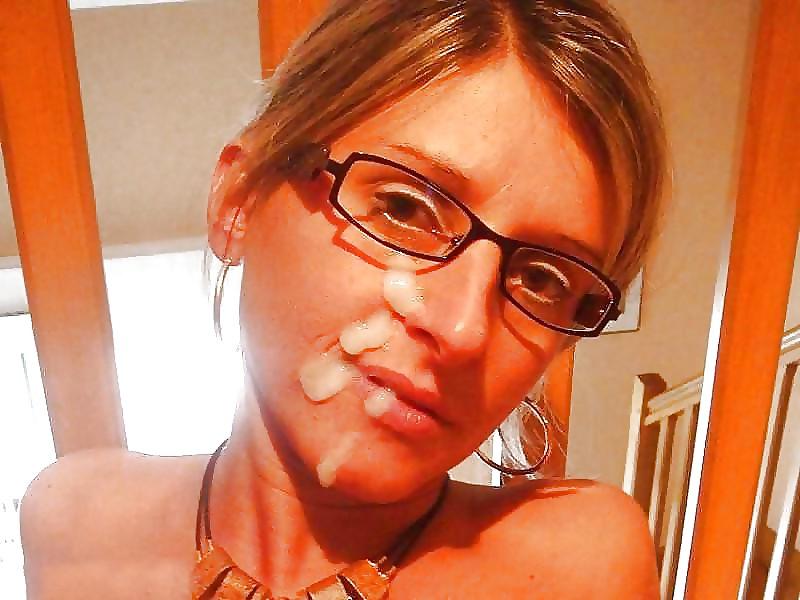25P THE MANY FACES OF MOM CUM