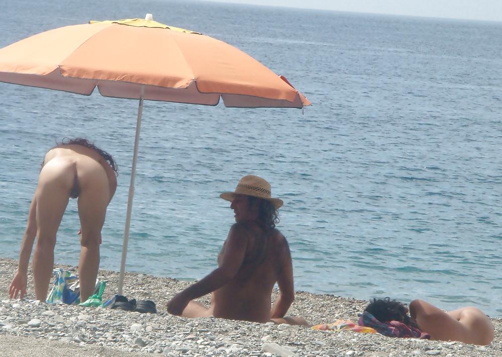 25P SELECTION ON THE BEACH DOGGY STYLE