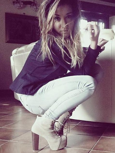 10P Alessandra - My Teen Model Wannabe Friend 