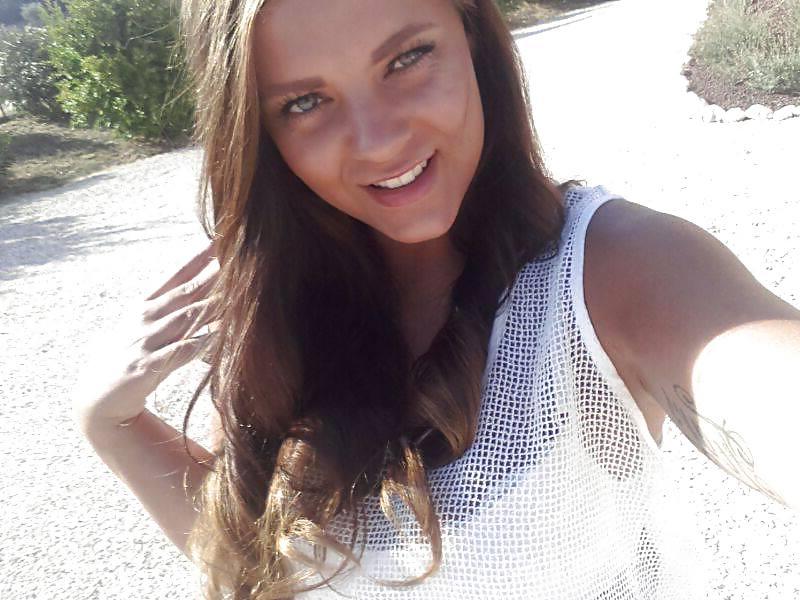 25P Dutch slut 32