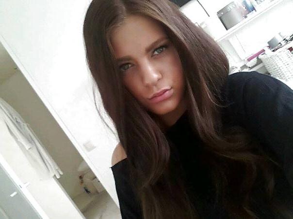 25P Dutch slut 32