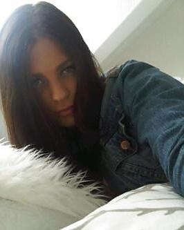 25P Dutch slut 32