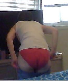 12P My wife stuffing her pink panty ass into a pair of jeans