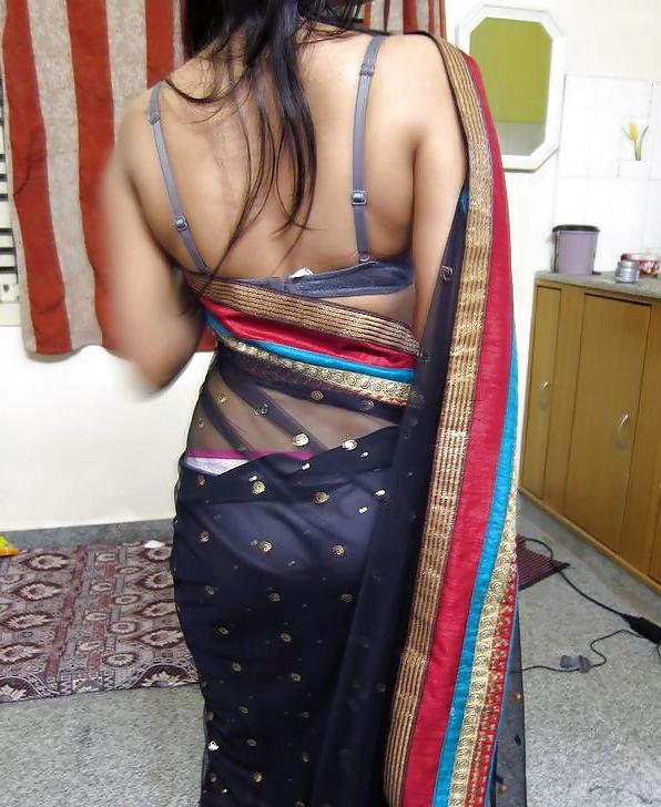 20P My sexy girlfriend strips to pussy boobs asshole