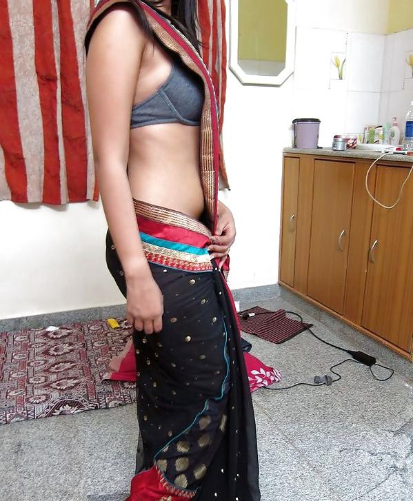 20P My sexy girlfriend strips to pussy boobs asshole