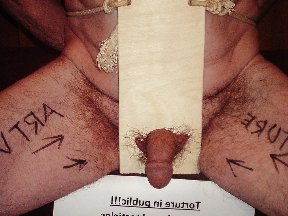 25P Naked male slave for rent. 