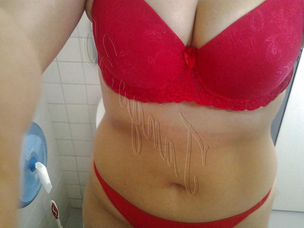25P Turkish Horny Secretary Deniz