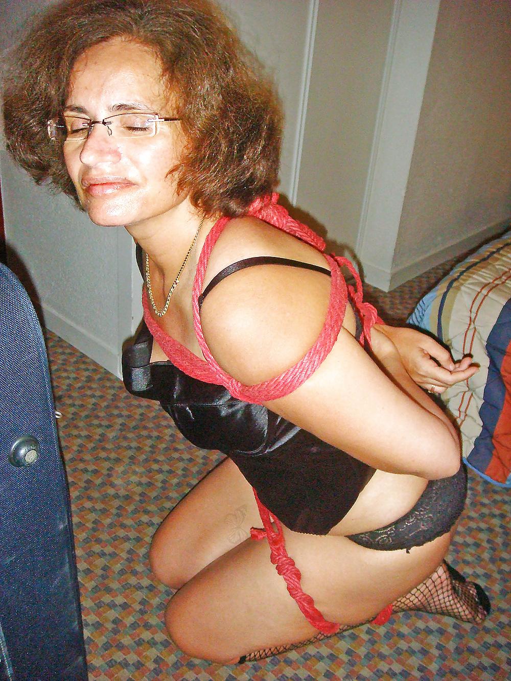 25P The Best of Exposed Wife Anna Maria