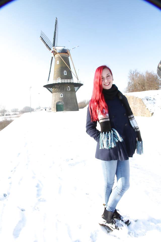 25P Dutch slut 45
