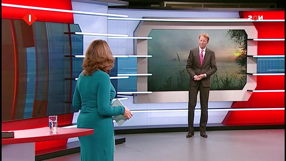 25P Dutch MILF news-reader Astrid kersseboom