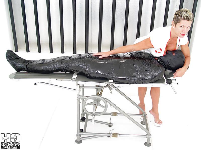 25P Blonde mistress muscle female dominatrix 