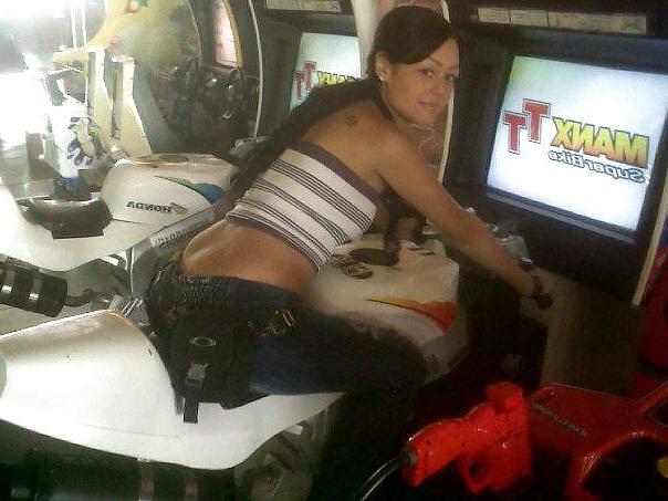 25P Latina ass is the best 3