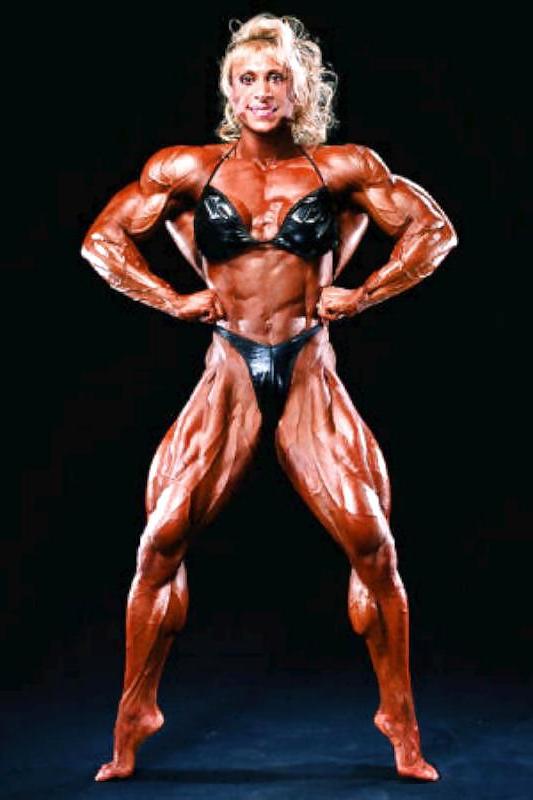 25P Hot Female Bodybuilders