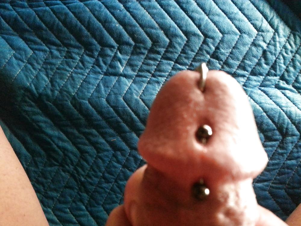 10P Pircing penis 